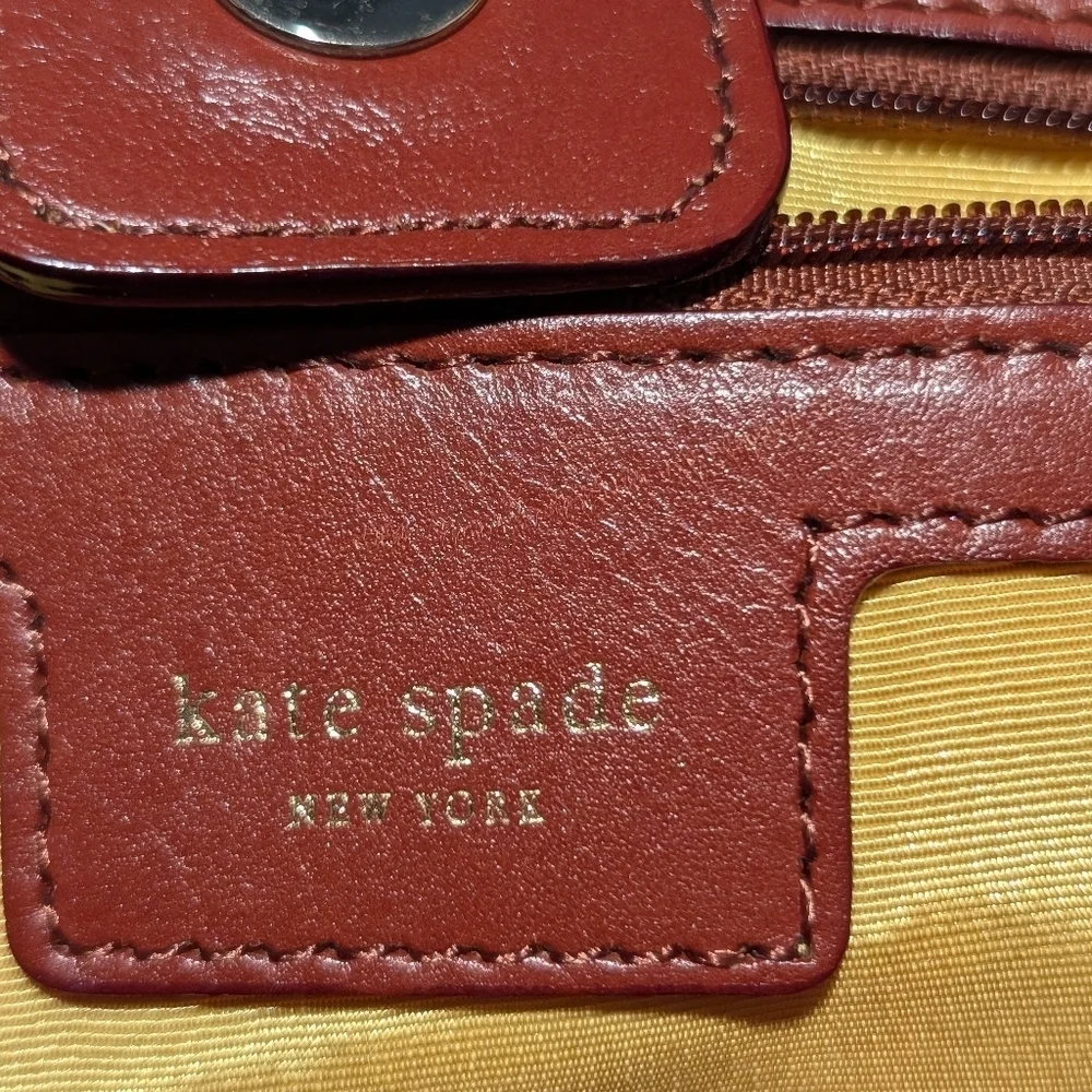 Kate Spade New York Chelsea Fleur Shoulder Bag and Coin purse Vintage Rare - Picture 8 of 15